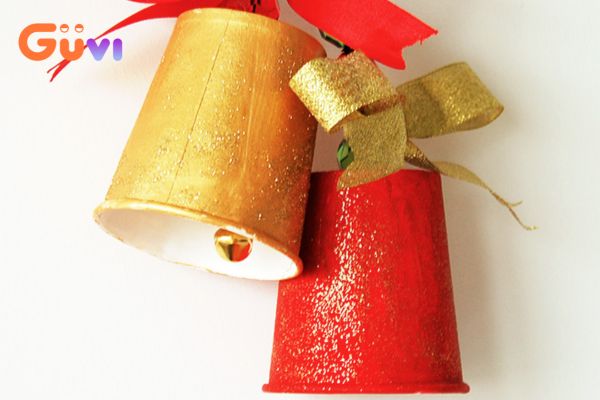 Tái chế ly giấy để làm chuông noel